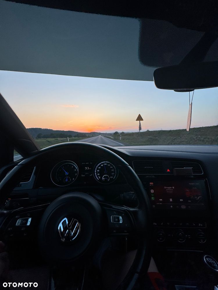 Volkswagen Golf 2.0 TSI BMT 4Mot R - 27