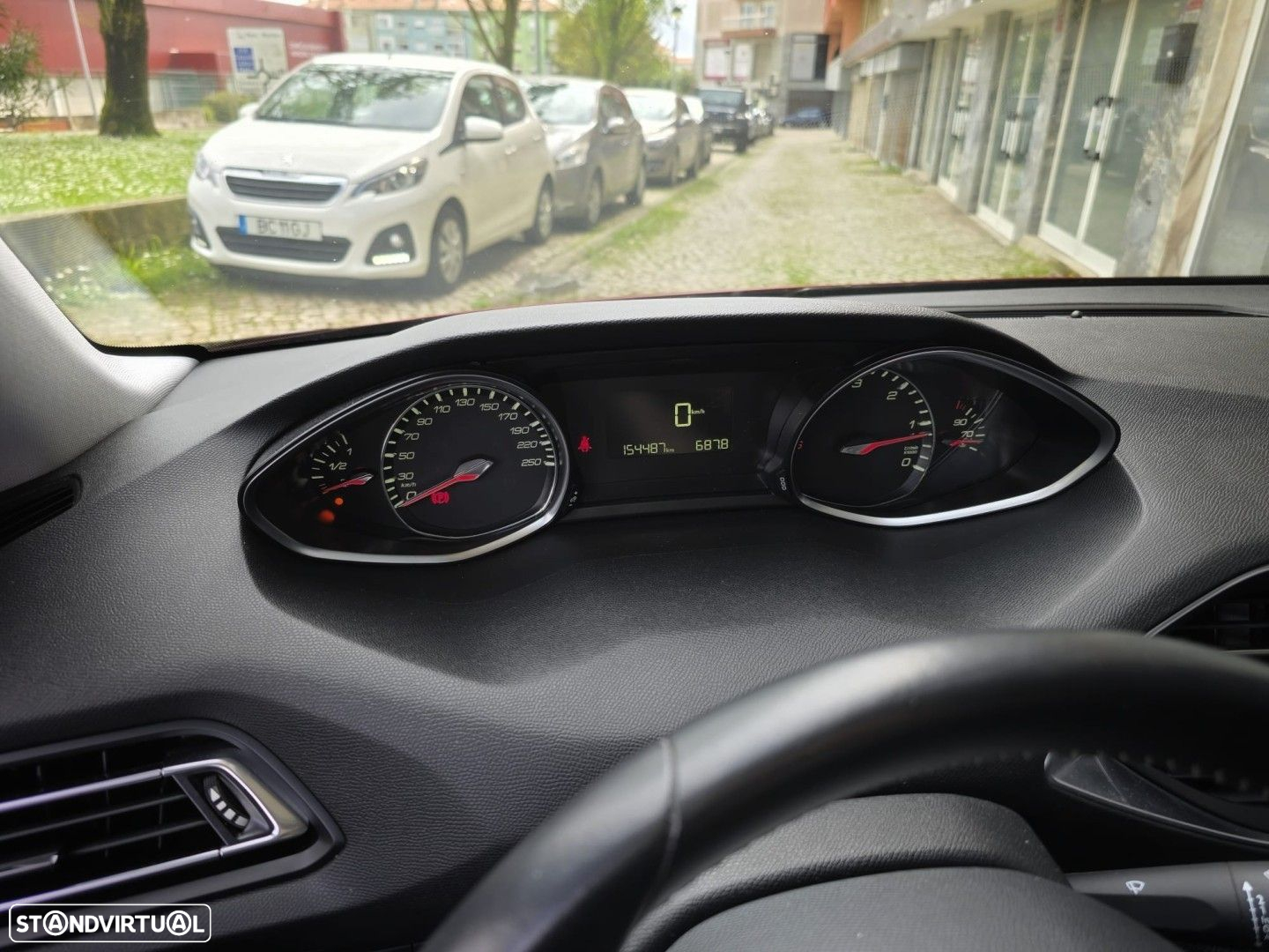 Peugeot 308 SW 1.6 BlueHDi Allure - 21