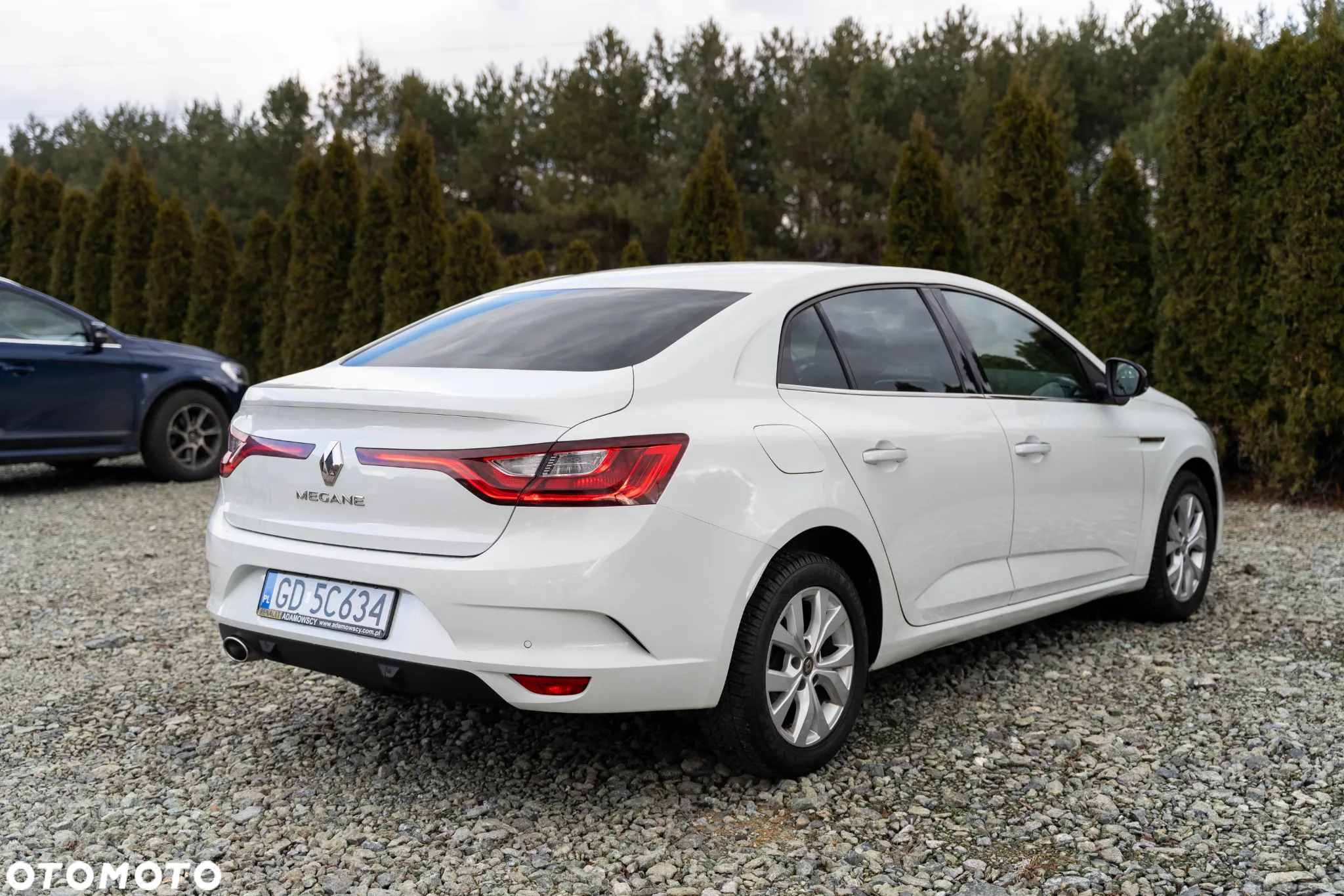 Renault Megane 1.5 Blue dCi Intens EDC - 8