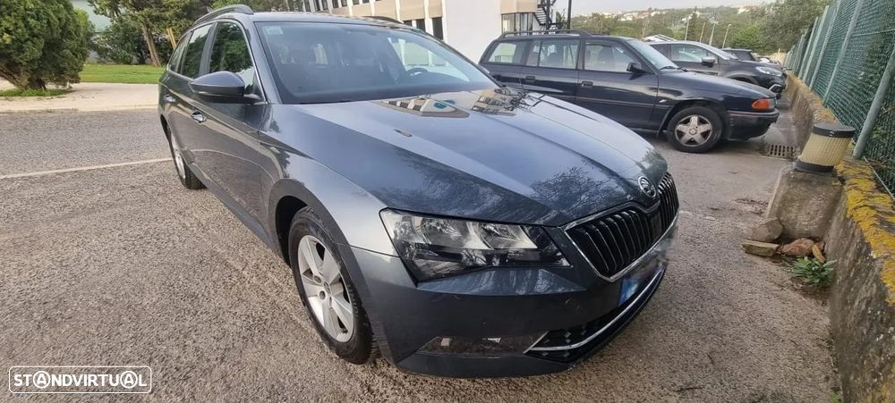 Skoda Superb Break 1.6 TDI Ambition DSG - 1