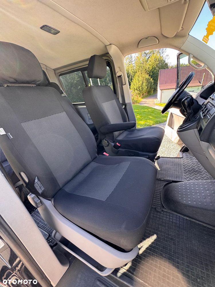 Volkswagen TRANSPORTER T5 - 17
