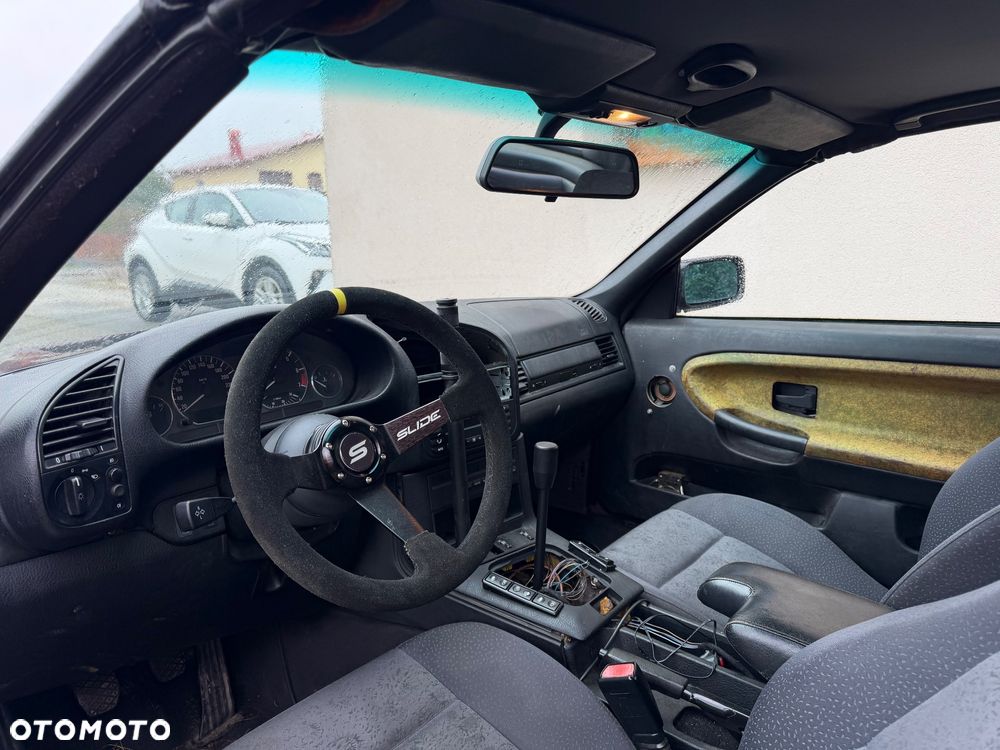 BMW Seria 3 - 23