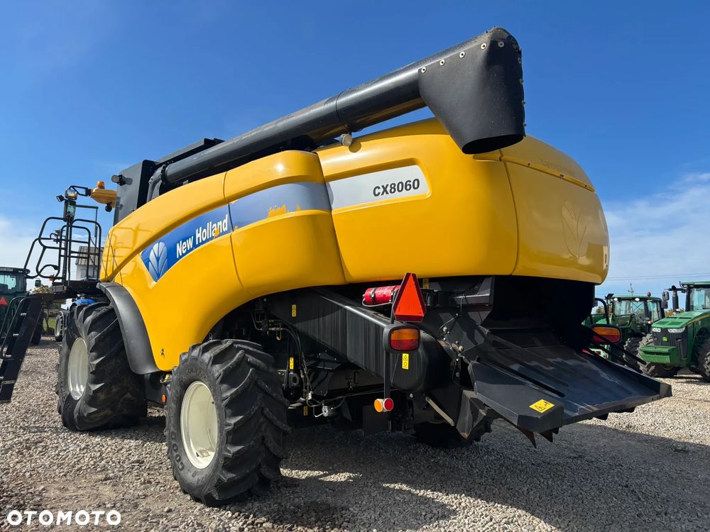 New Holland CX8060 - 12