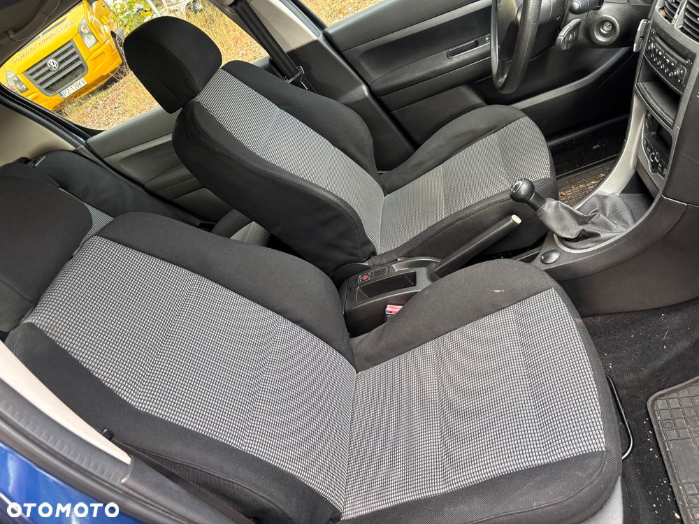 Peugeot 307 - 24
