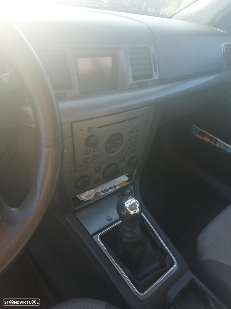 Opel Vectra 1.9 CDTi Elegance - 1