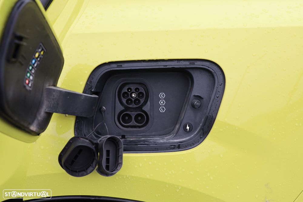 Volvo EX30 69 kWh Single Motor Extended Range Ultra - 3