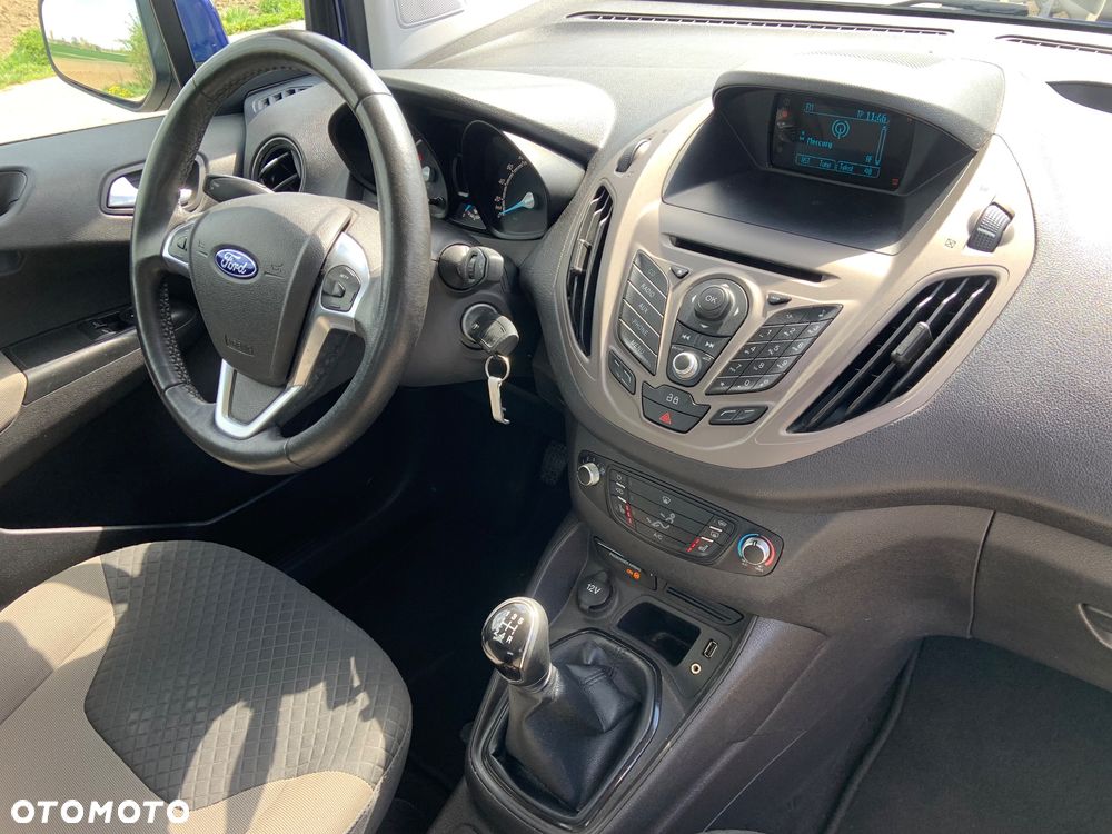 Ford Tourneo Courier 1.0 EcoBoost Ambiente - 14