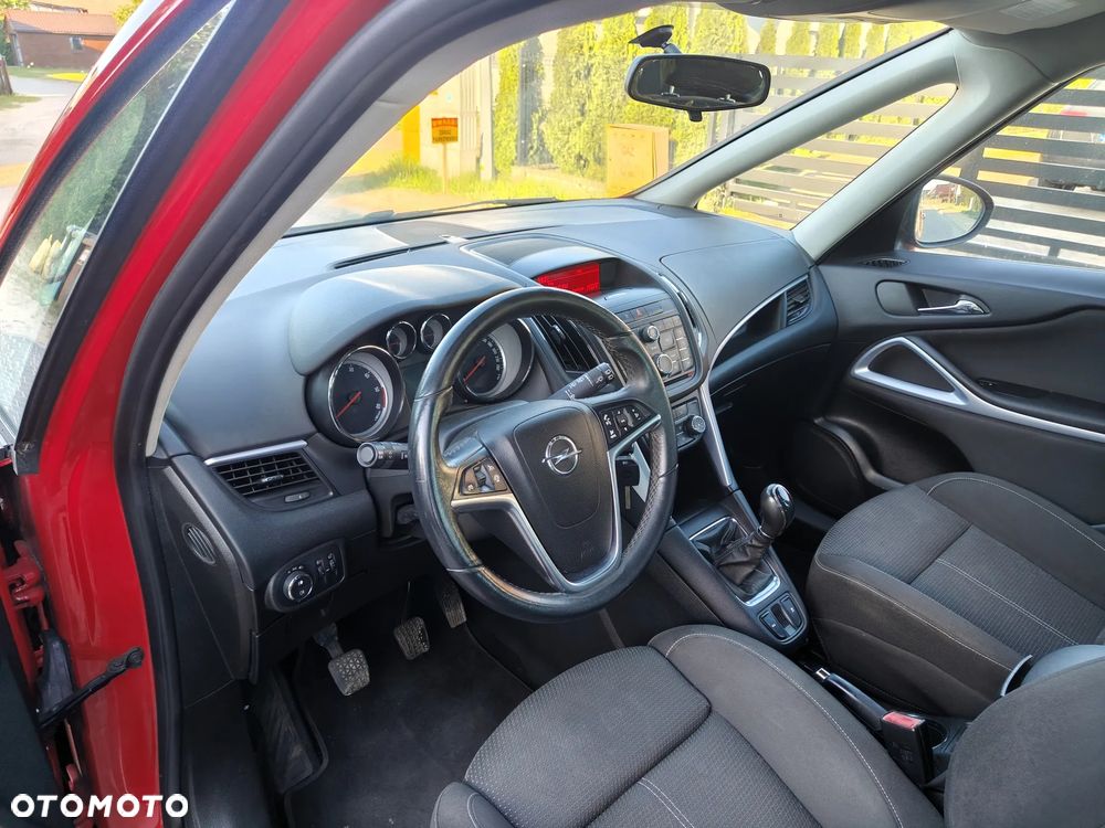 Opel Zafira Tourer 2.0 CDTI Edition - 16