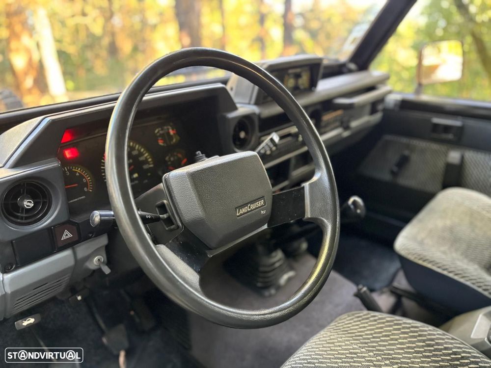 Toyota Land Cruiser 250 TD - 19