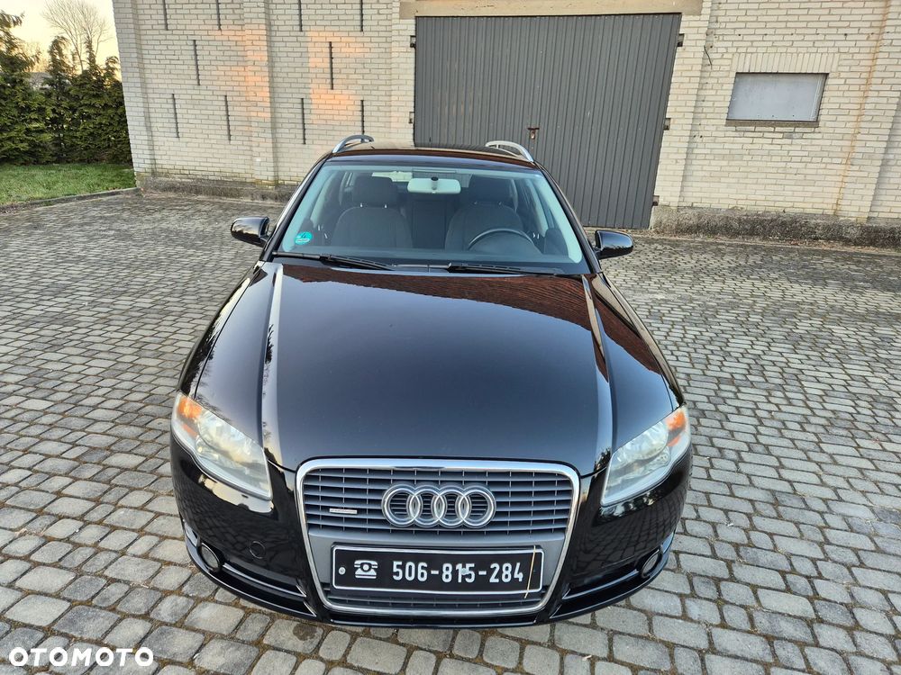 Audi A4 - 4
