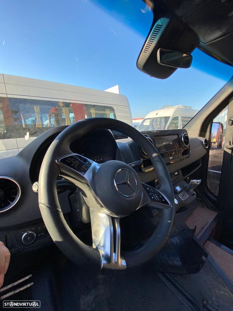 Mercedes Benz Sprinter 519 - 9