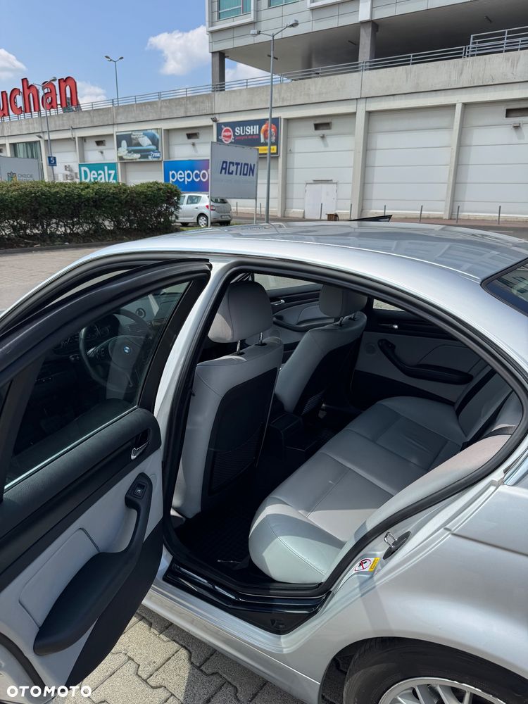 BMW Seria 3 - 10
