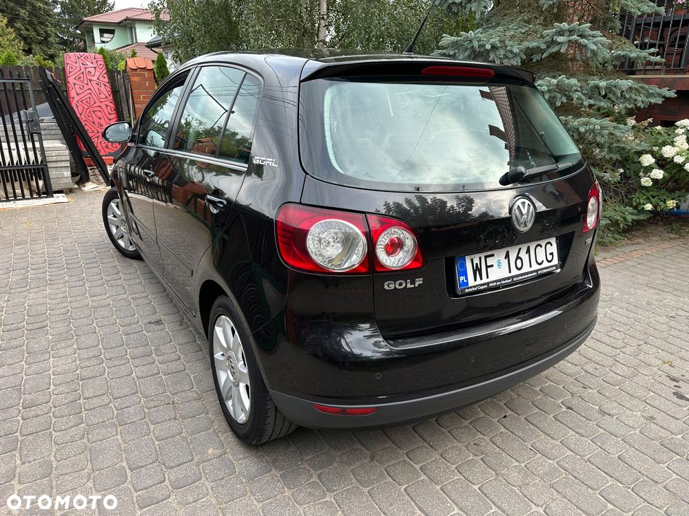 Volkswagen Golf Plus - 10