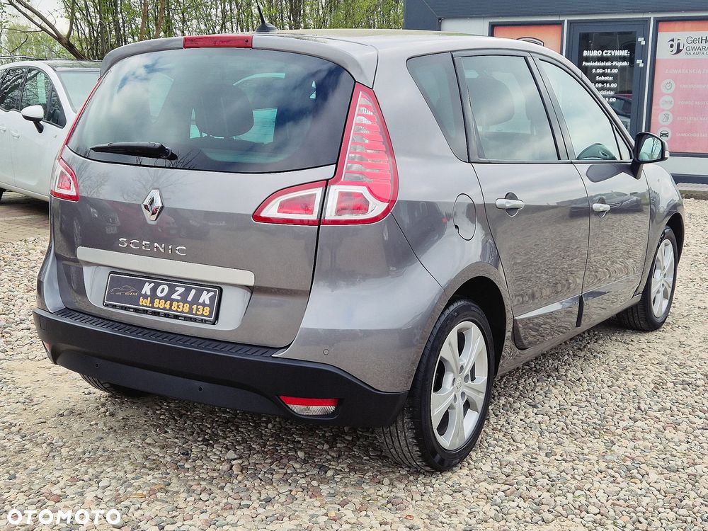 Renault Scenic TCe 130 Dynamique - 11