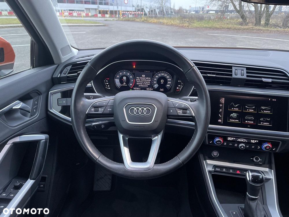 Audi Q3 Sportback - 9