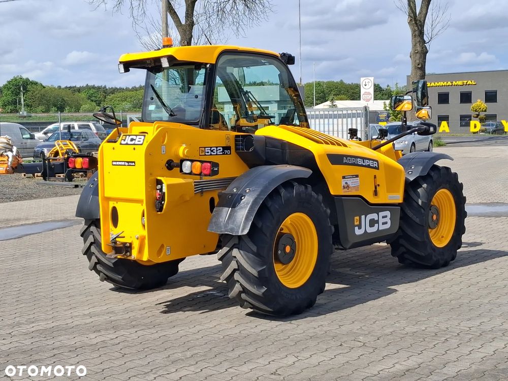 JCB 532 - 70 AGRI SUPER - 4