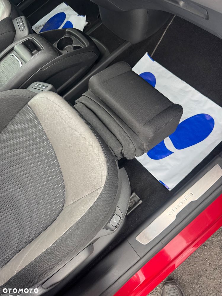 Citroën C4 Picasso 1.2 PureTech Shine S&S EAT6 - 26