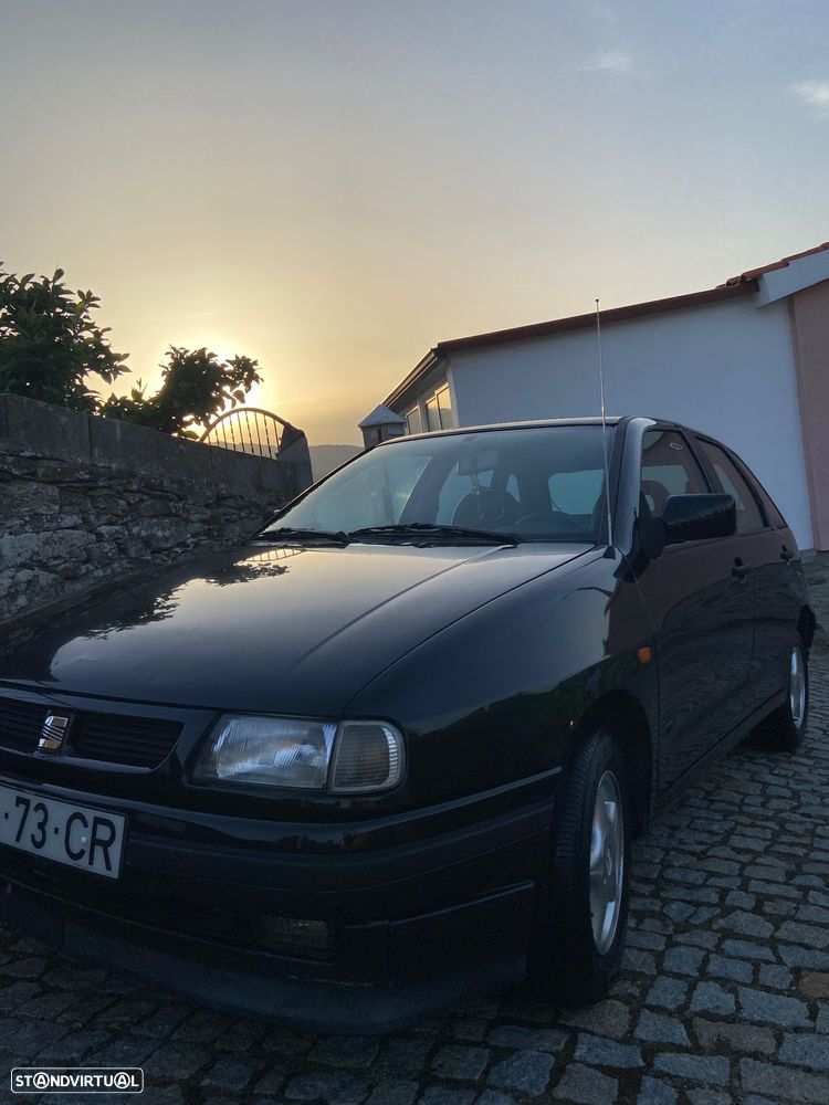 SEAT Ibiza 1.8i GLX - 4
