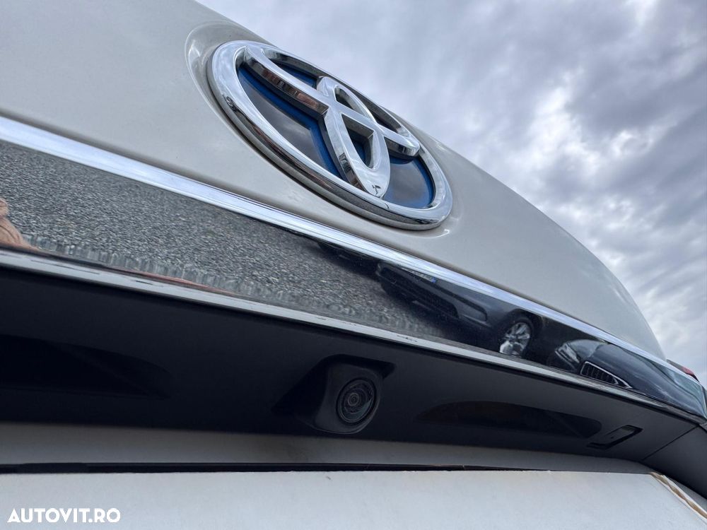 Toyota Corolla 1.8 HSD Dynamic - 14