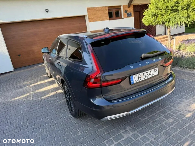 Volvo V90 Cross Country D5 AWD Pro - 7