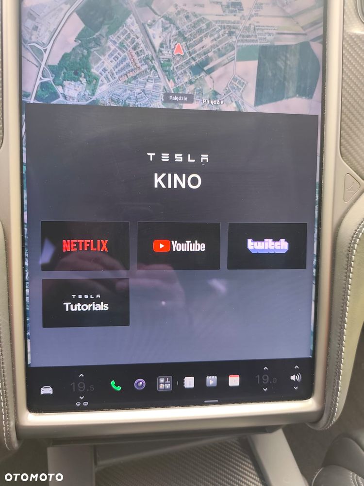 Tesla Model S Performance - 19