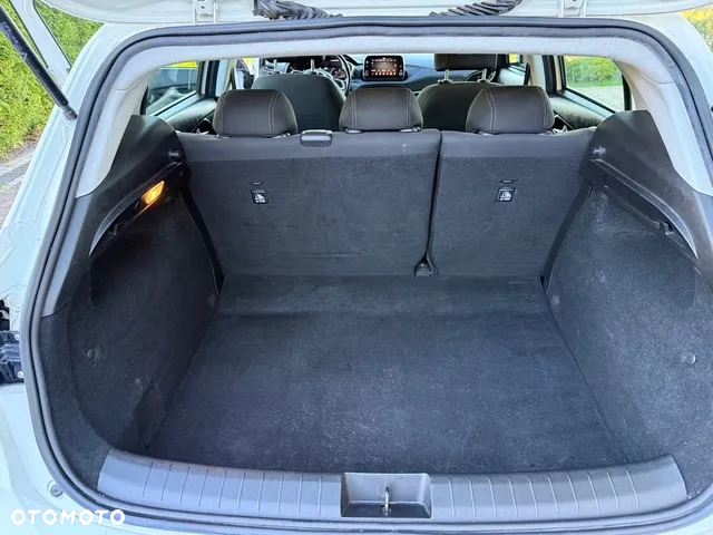 Fiat Tipo 1.3 MultiJet 16v Lounge - 12