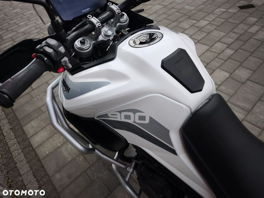 Triumph Tiger - 31