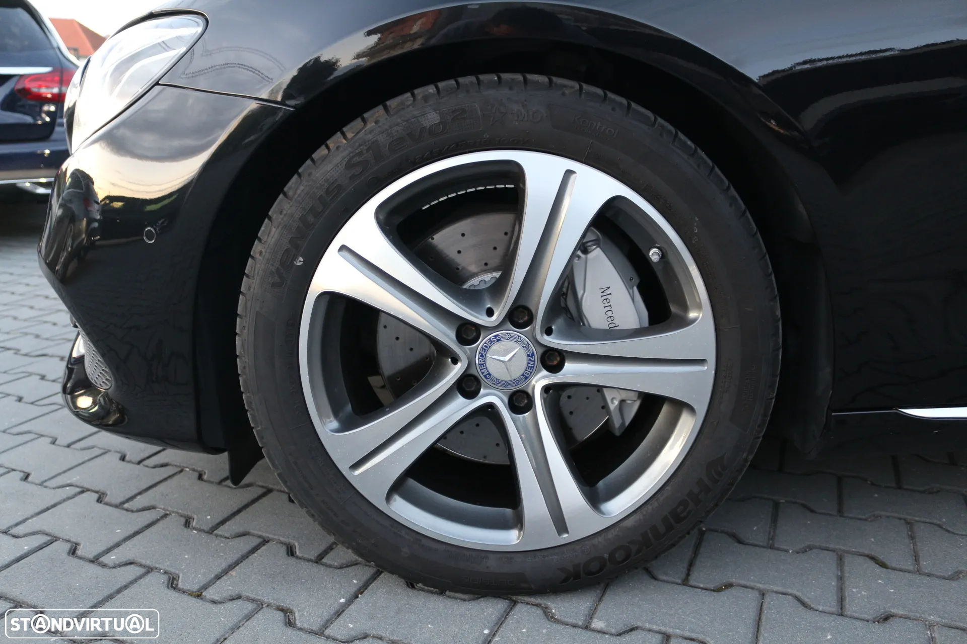 Mercedes-Benz E 220 d 9G-TRONIC Avantgarde - 39