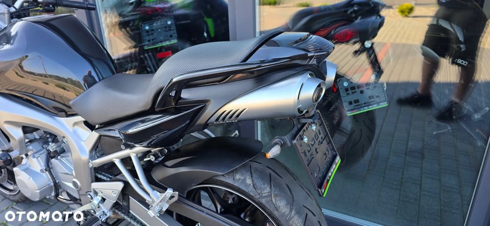 Yamaha FZ6 - 39