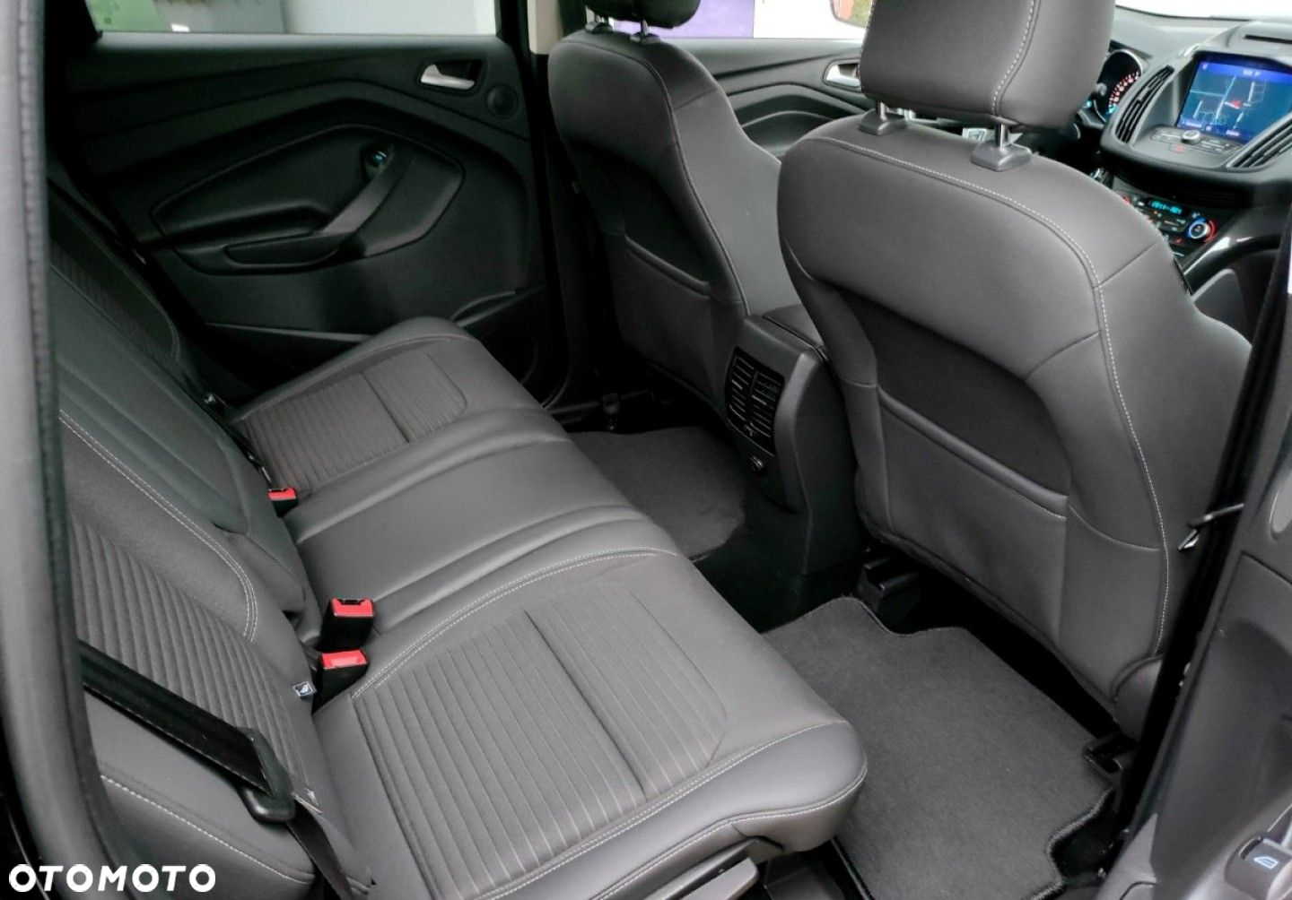 Ford Kuga - 23
