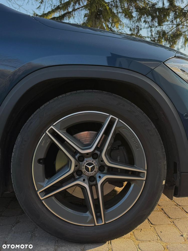 Mercedes-Benz GLA 200 AMG Line - 7