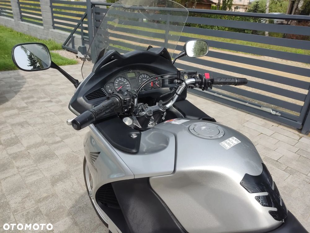 Honda Deauville - 13