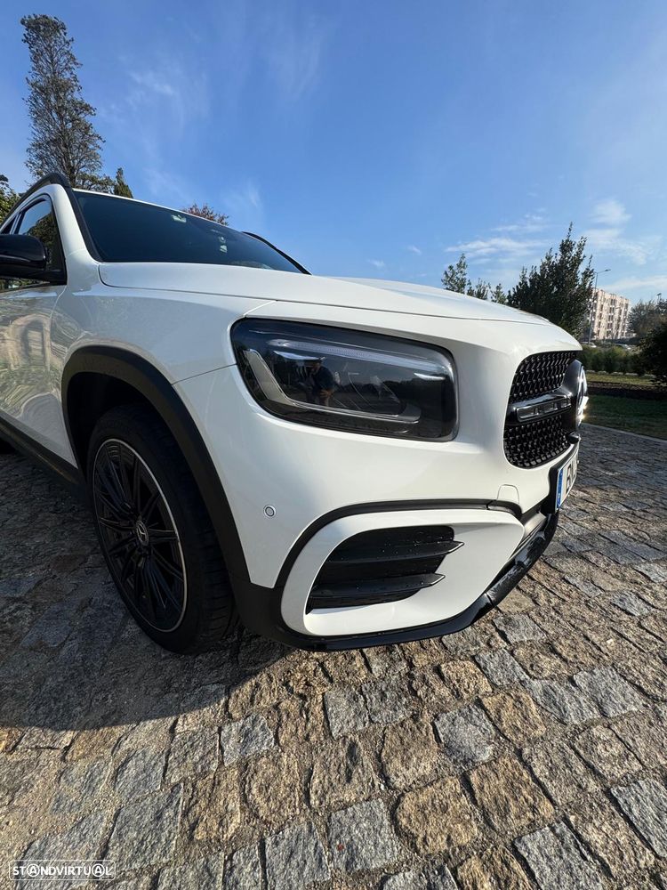 Mercedes-Benz GLB 200 d AMG Line - 11