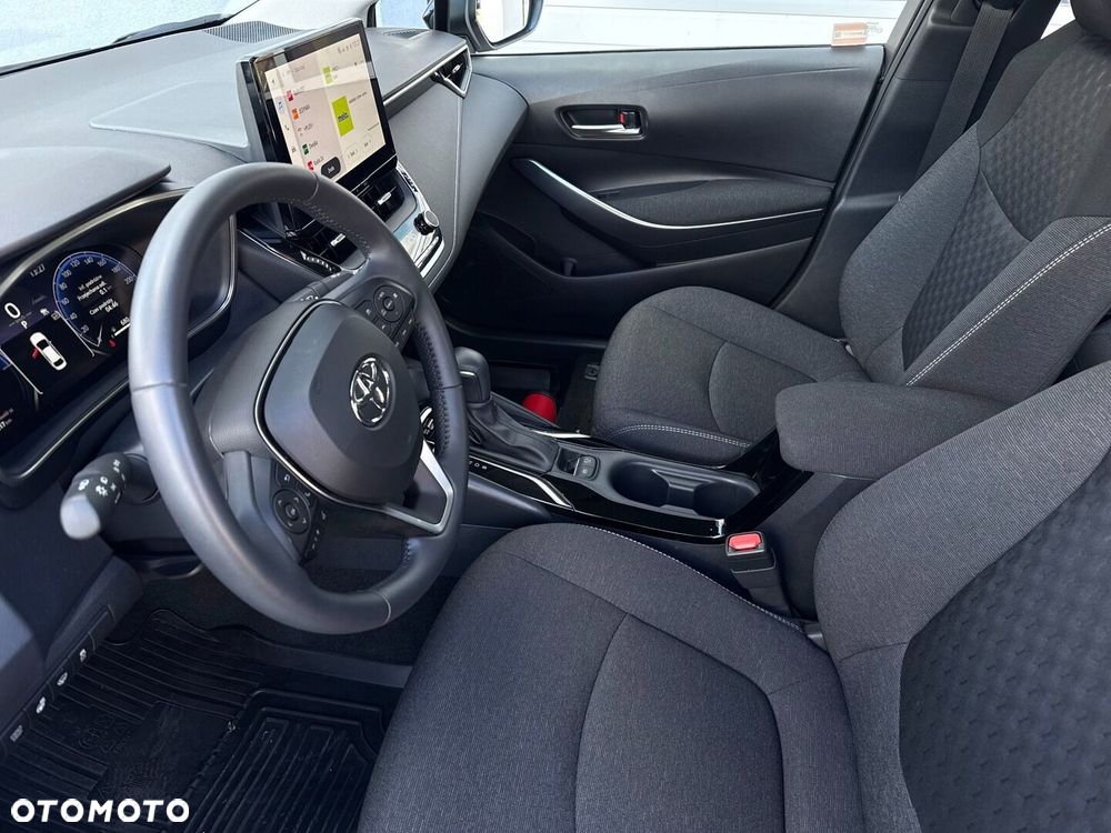 Toyota Corolla 1.8 Hybrid Comfort - 17