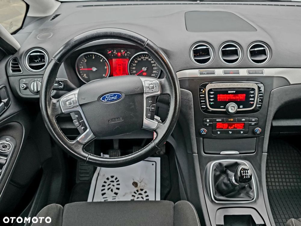 Ford S-Max 2.0 TDCi DPF Trend - 19