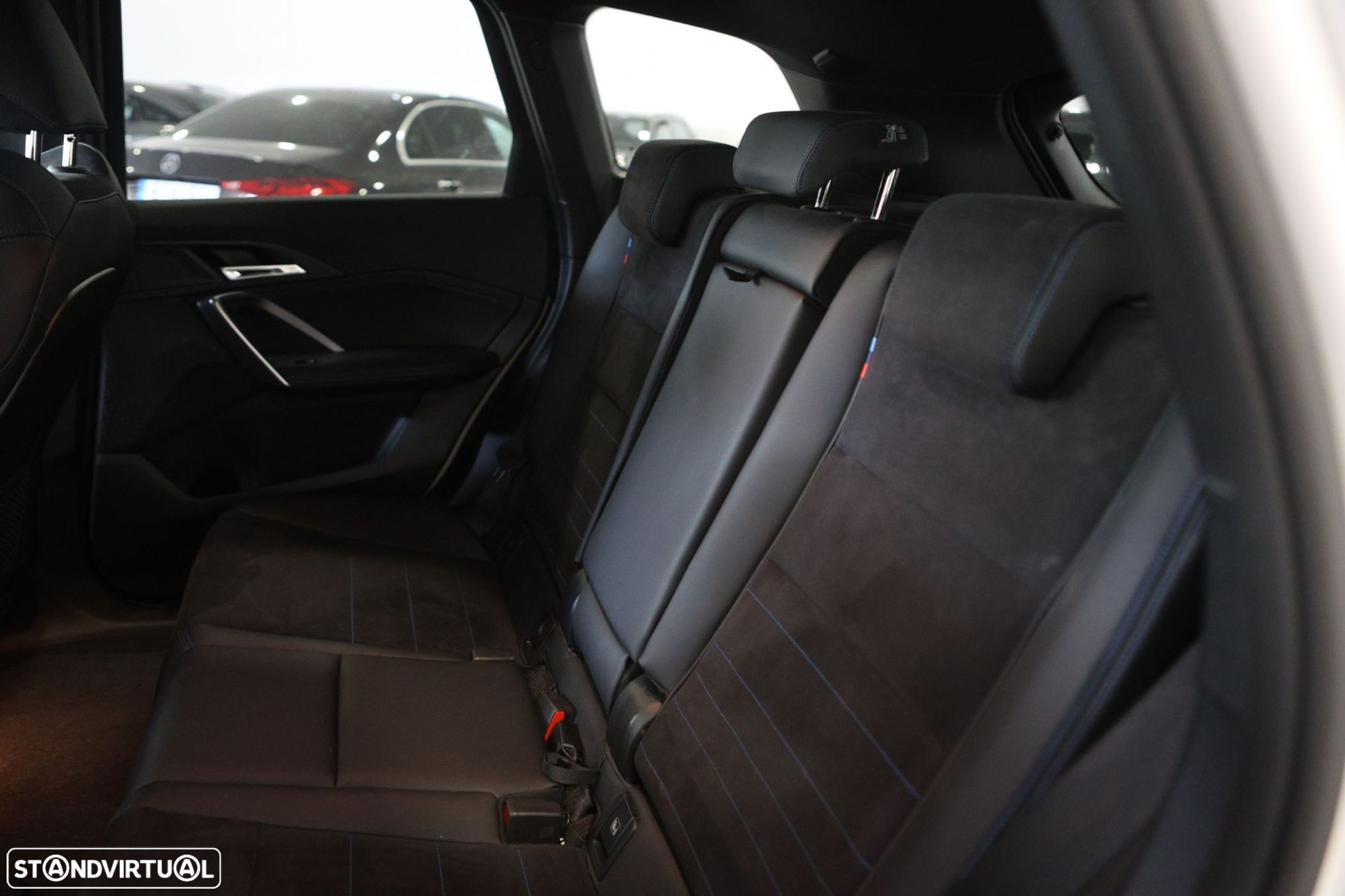 BMW iX1 xDrive30 Pack Desportivo M - 14