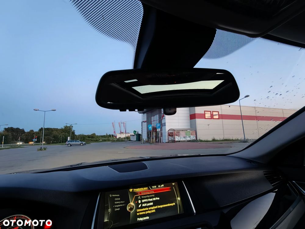 BMW Seria 5 525d xDrive Luxury Line - 16