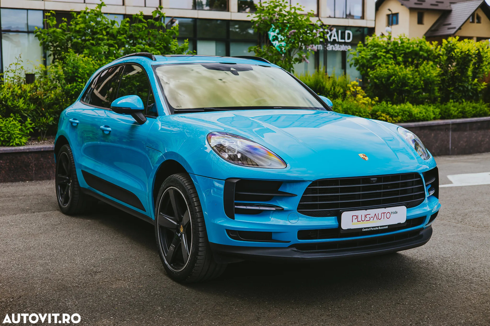 Porsche Macan Standard - 3