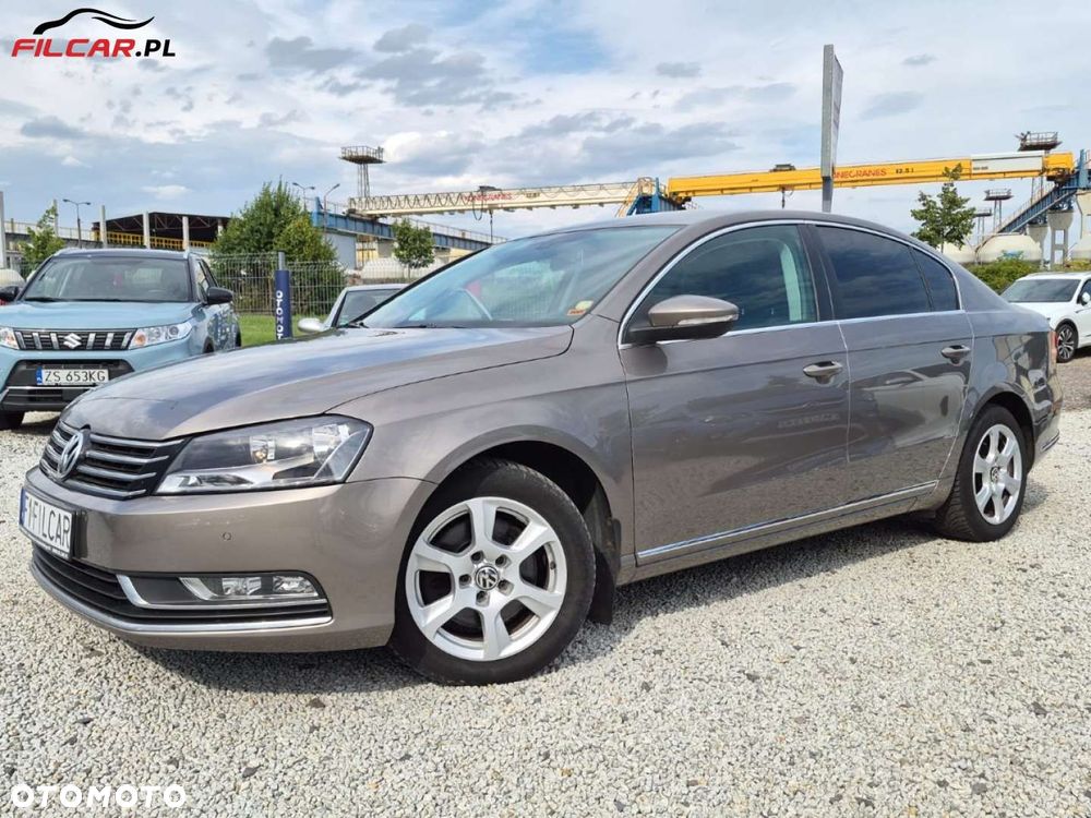 Volkswagen Passat - 24