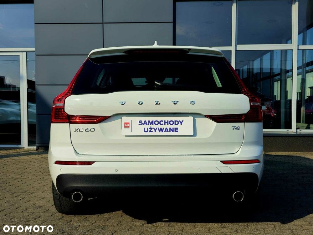 Volvo XC 60 T4 Momentum Pro - 7
