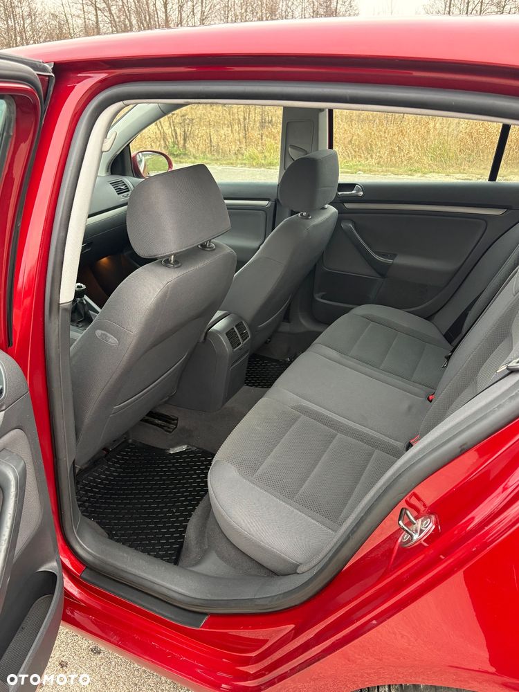 Volkswagen Golf 1.6 Edition - 11