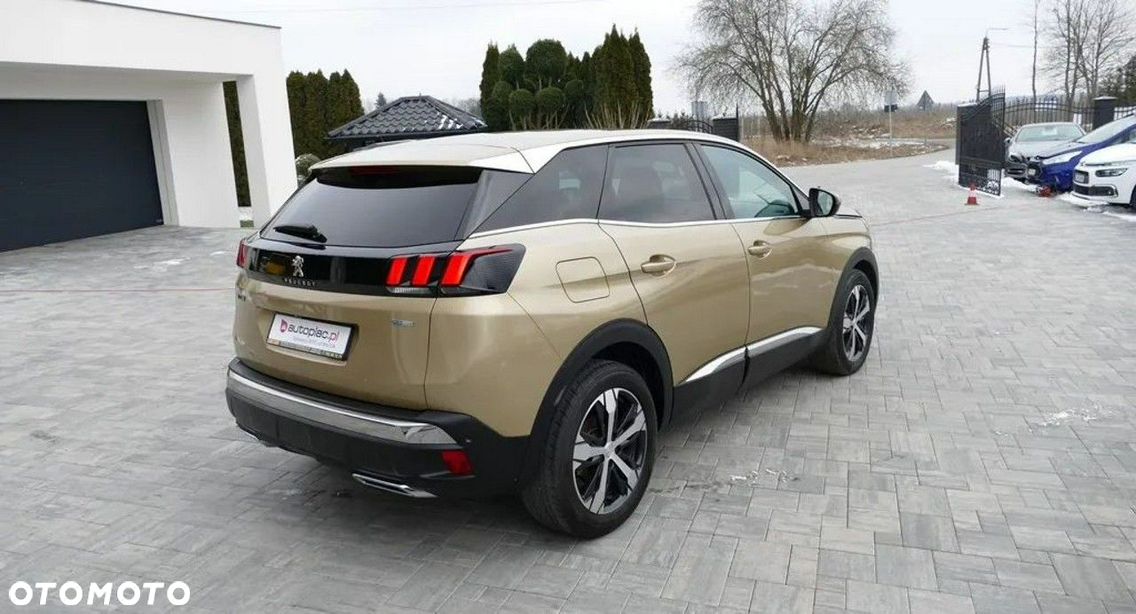 Peugeot 3008 1.2 PureTech Allure S&S - 8