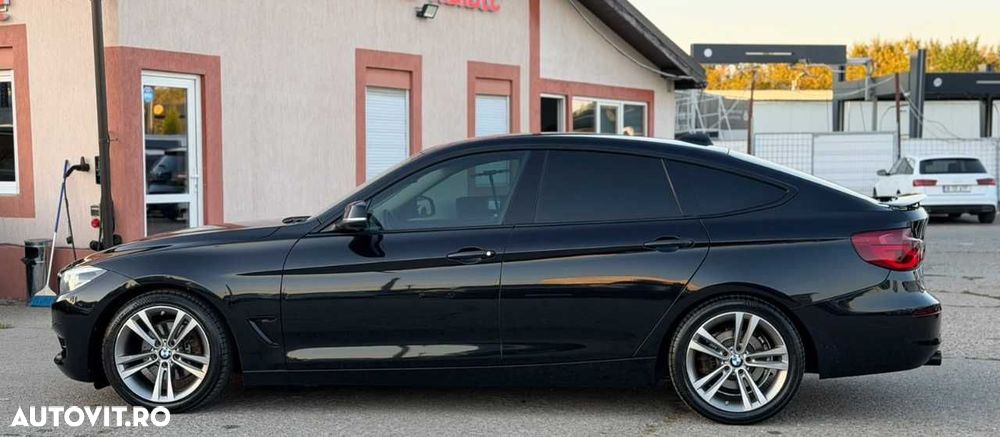 BMW 3 Series 2017 photo 4