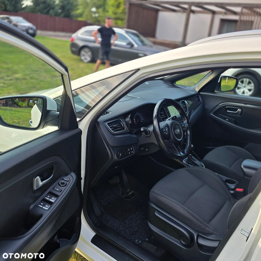 Kia Carens 1.7 CRDi Edition 7 - 10