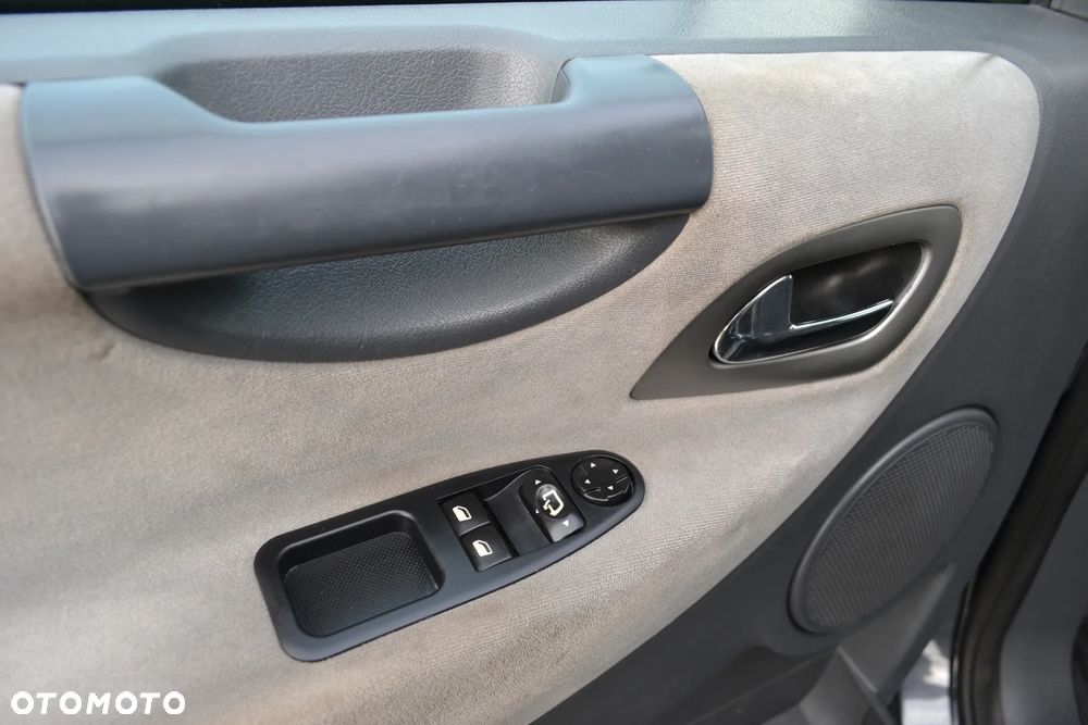 Citroën Jumpy Combi - 12