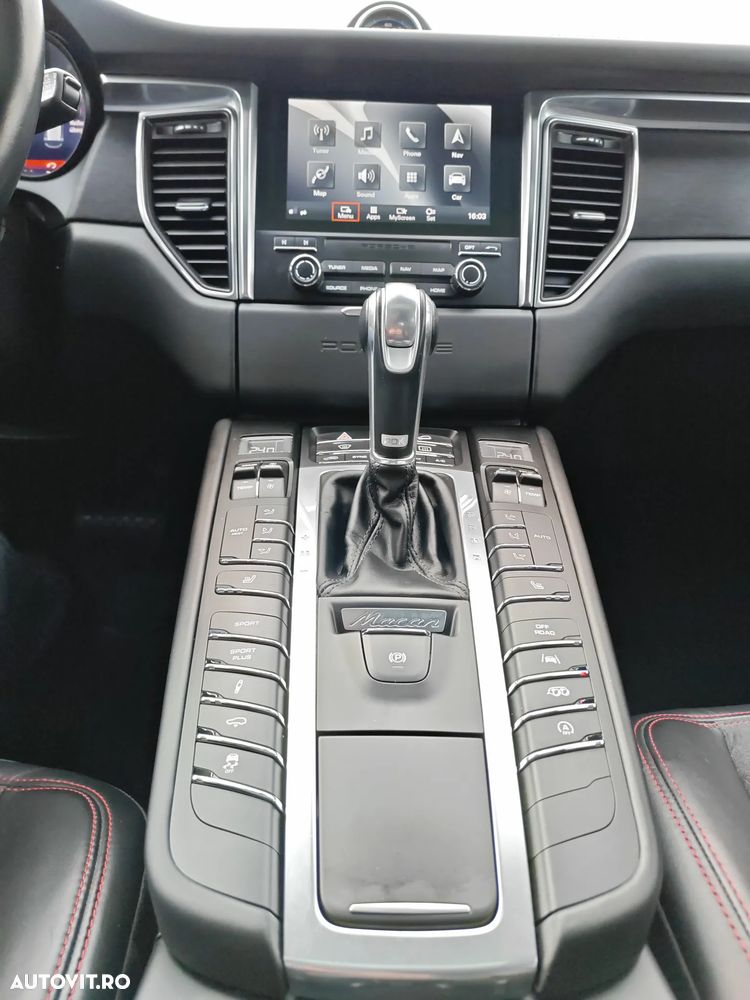 Porsche Macan - 10