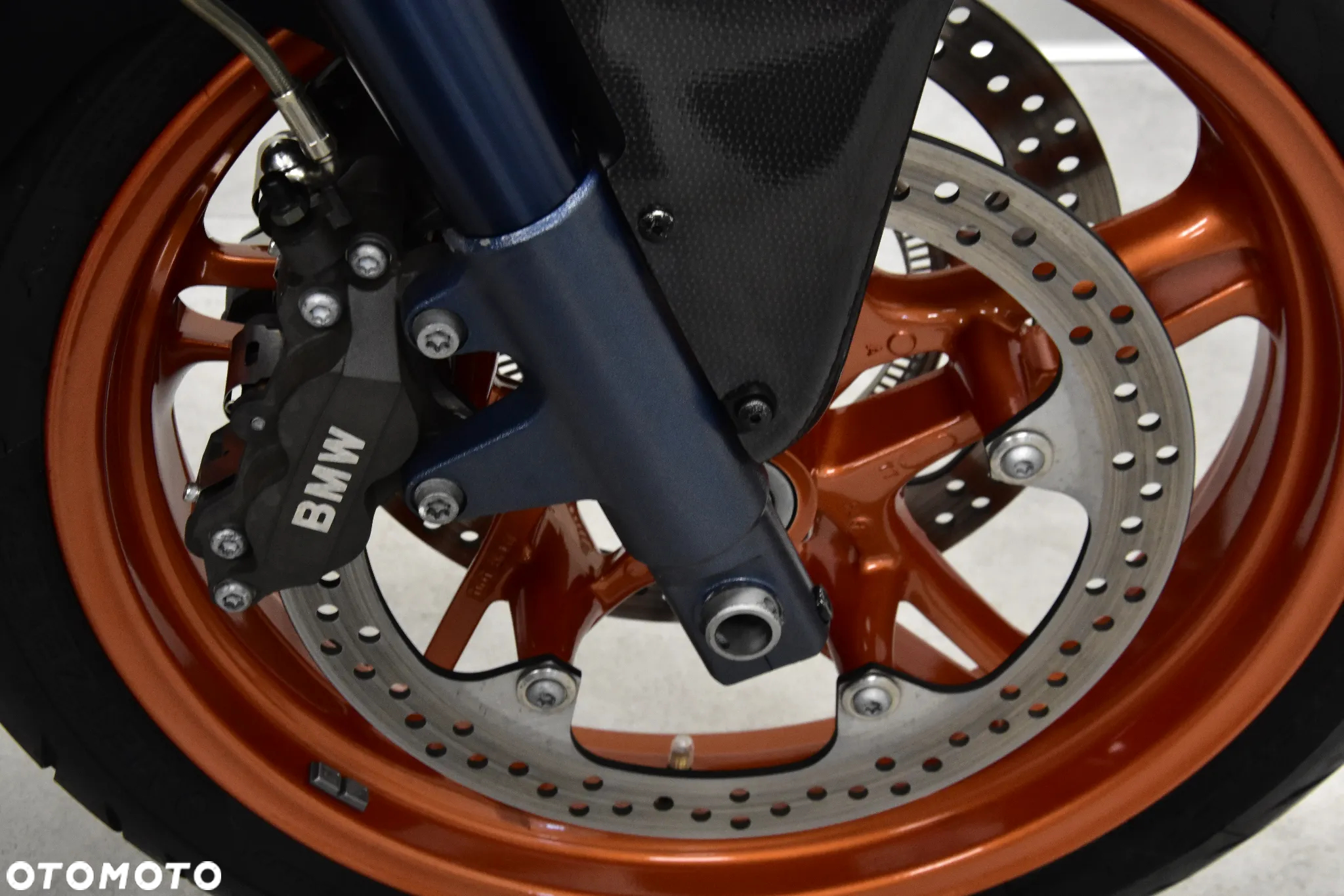 BMW R - 26
