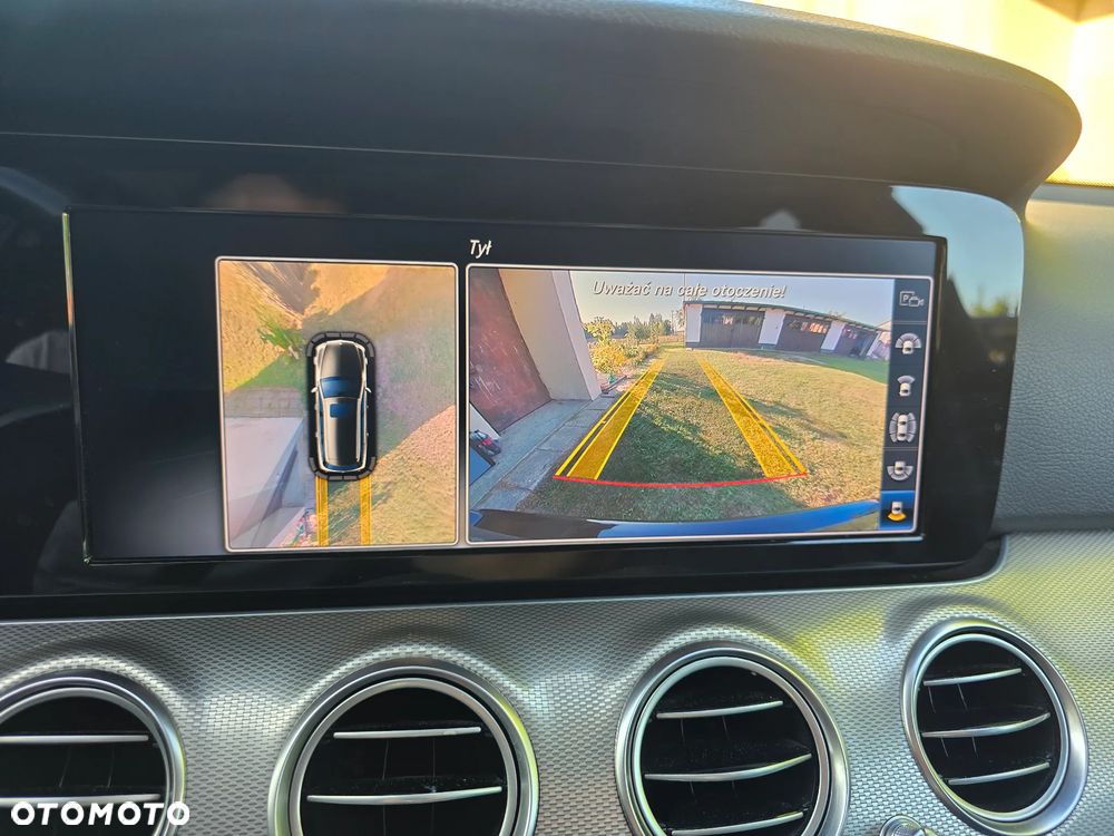 Mercedes-Benz Klasa E 250 T 9G-TRONIC Exclusive - 21