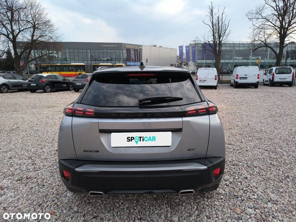 Peugeot 2008 - 5