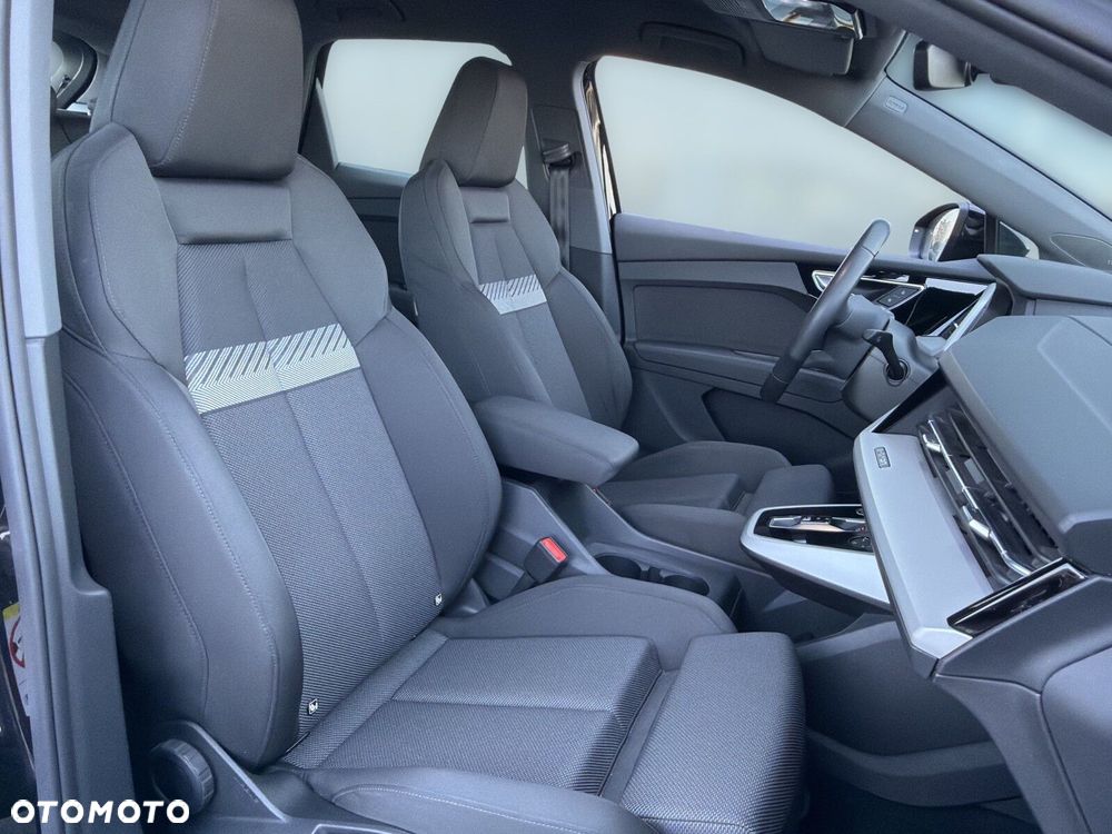 Audi Q4 e-tron - 16